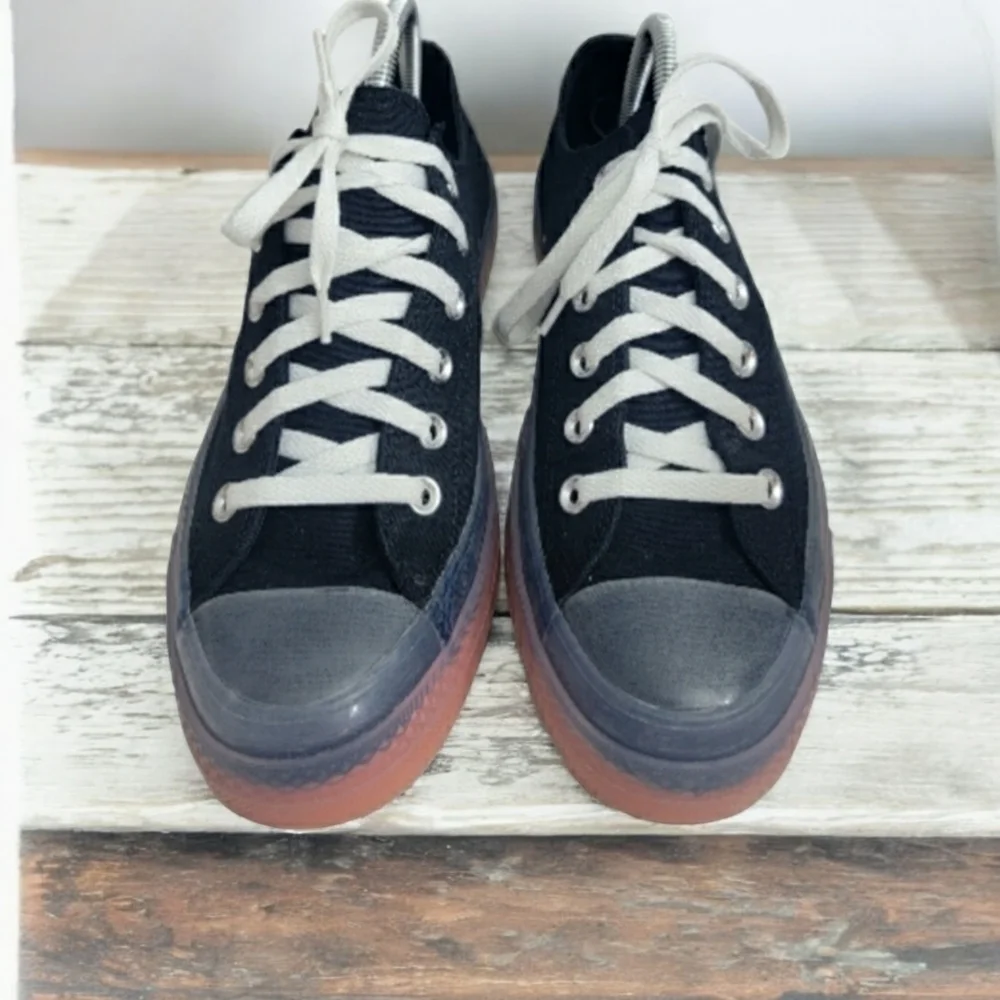 Converse CT Unisex Men's size 7.5 Women's size 9.5. Black Wild Mango 168568CL